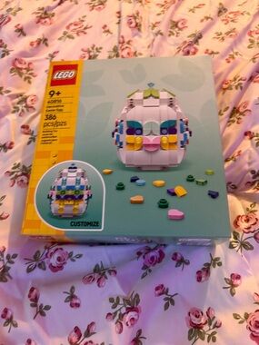 LEGO Easter Egg Building Set - White, Pink, Yellow, Blue, Green